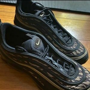 Air Max 97's tiger camo